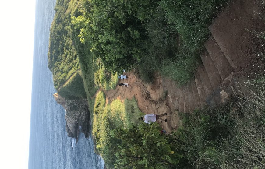 Atardecer En Punta Cometa